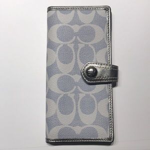 Coach bifold credit card checkbook snap wallet